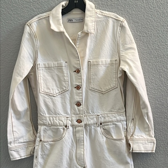 Zara - Beige Denim Jumpsuit Size Medium - Picture 5 of 10